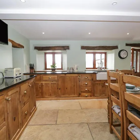 Topthorn Barn *